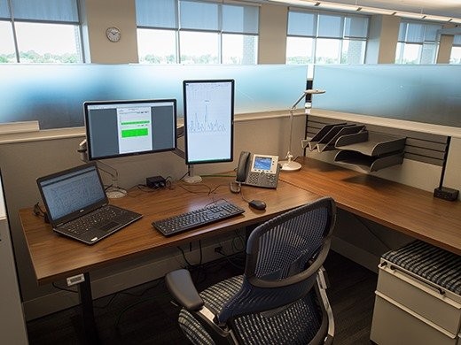 Hunter Douglas Dealer Image